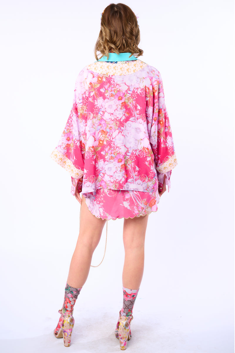 Pretty In The Pink Short Kimono / Topper