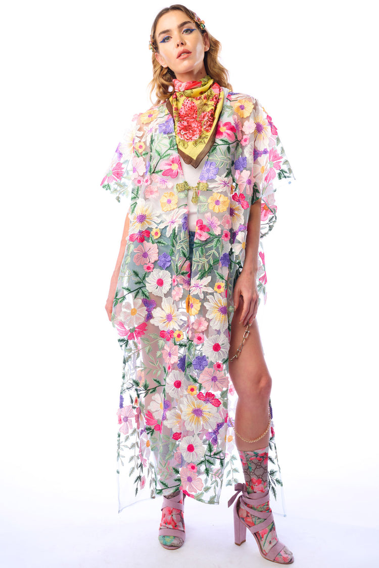 Carmelia Kimono