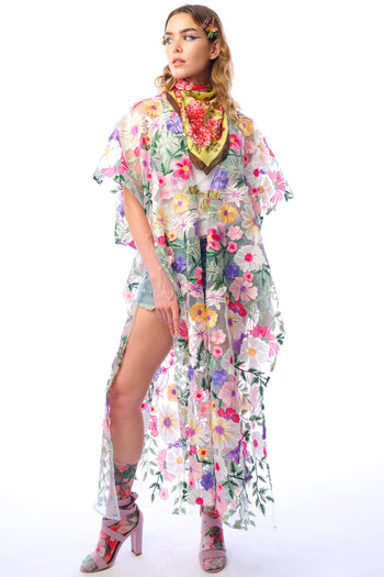 Carmelia Kimono