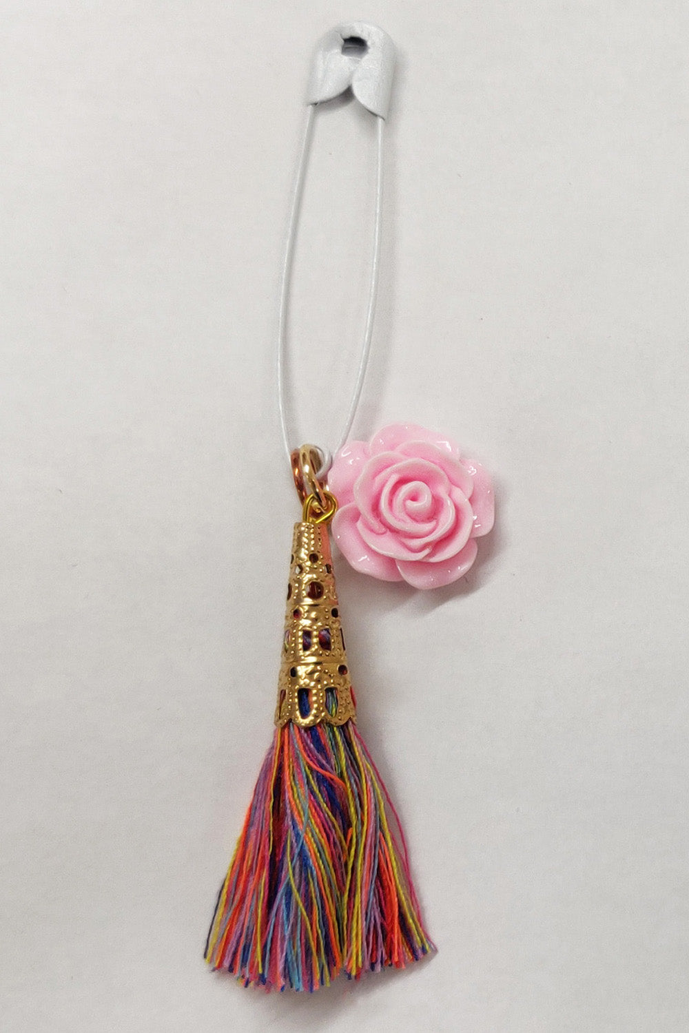 Tasseled Floral Pin in Off White