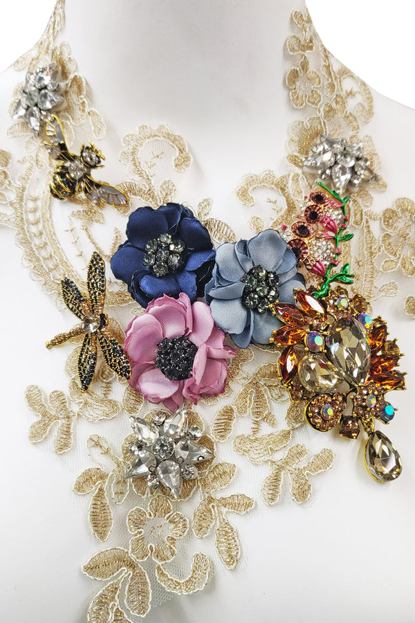 Queen Victoria Pinned Necklace